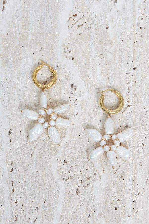 Pearl Daisy Earrings