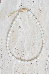 Classic Pearl Choker